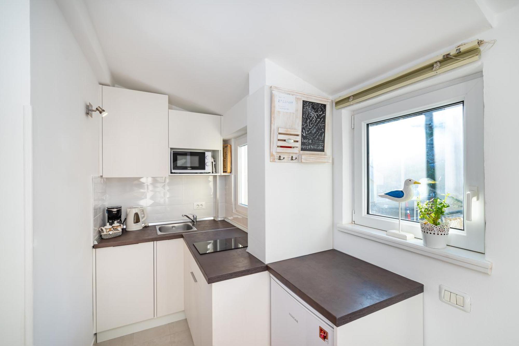 Mediterranean Terrace Apartment With Bikes & Sup Skradin Εξωτερικό φωτογραφία